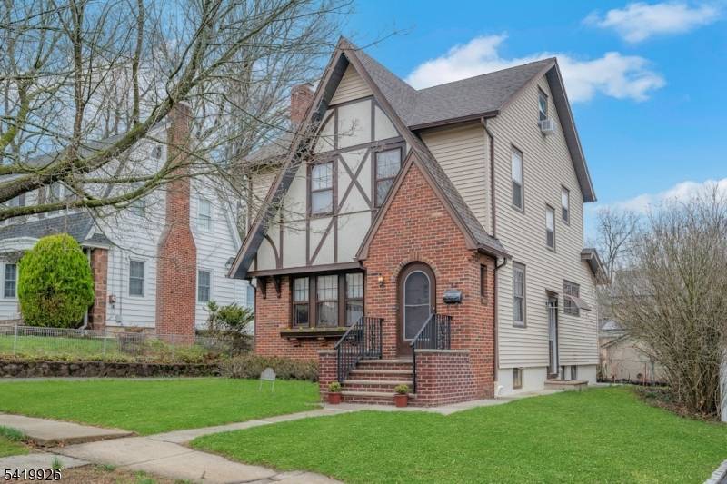 Well maintained 3BR Tudor Colonial just steps from Verona Park and set in the award winning Forest Avenue School district !