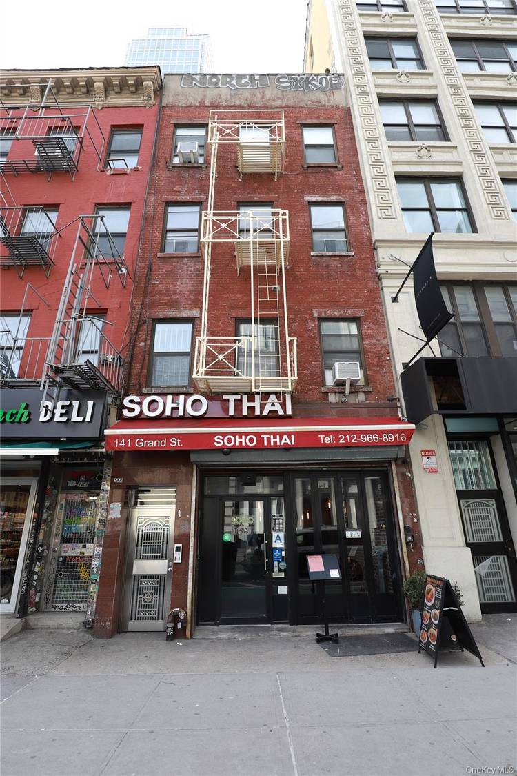 A truly rare offering in the heart of SoHo, this exceptional mixed use building presents a prime opportunity to own a versatile asset in one of Manhattan's most iconic and ...