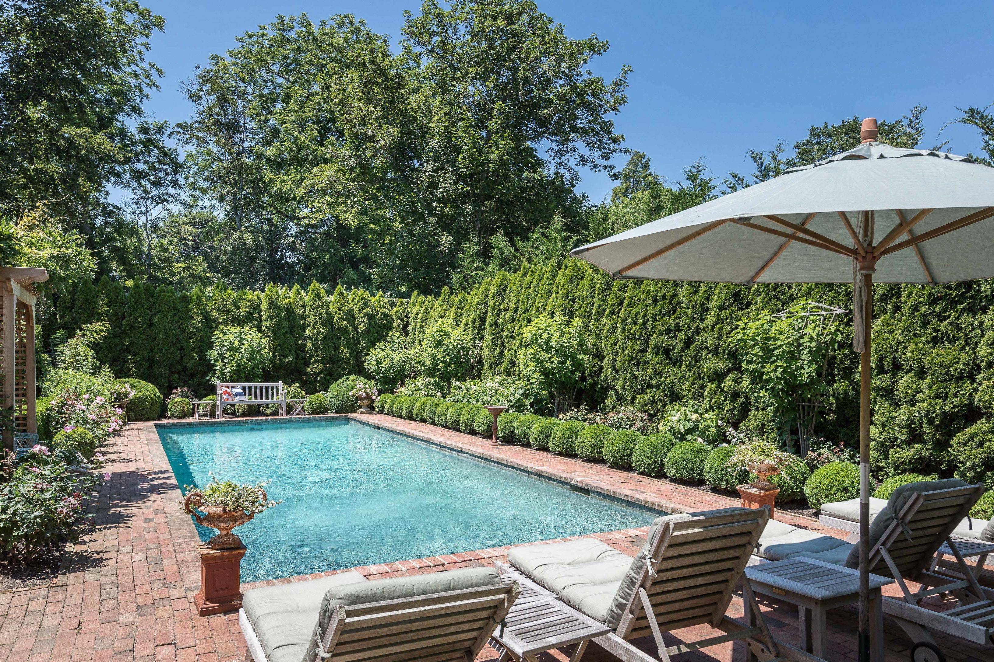 Village Traditional With Elegance