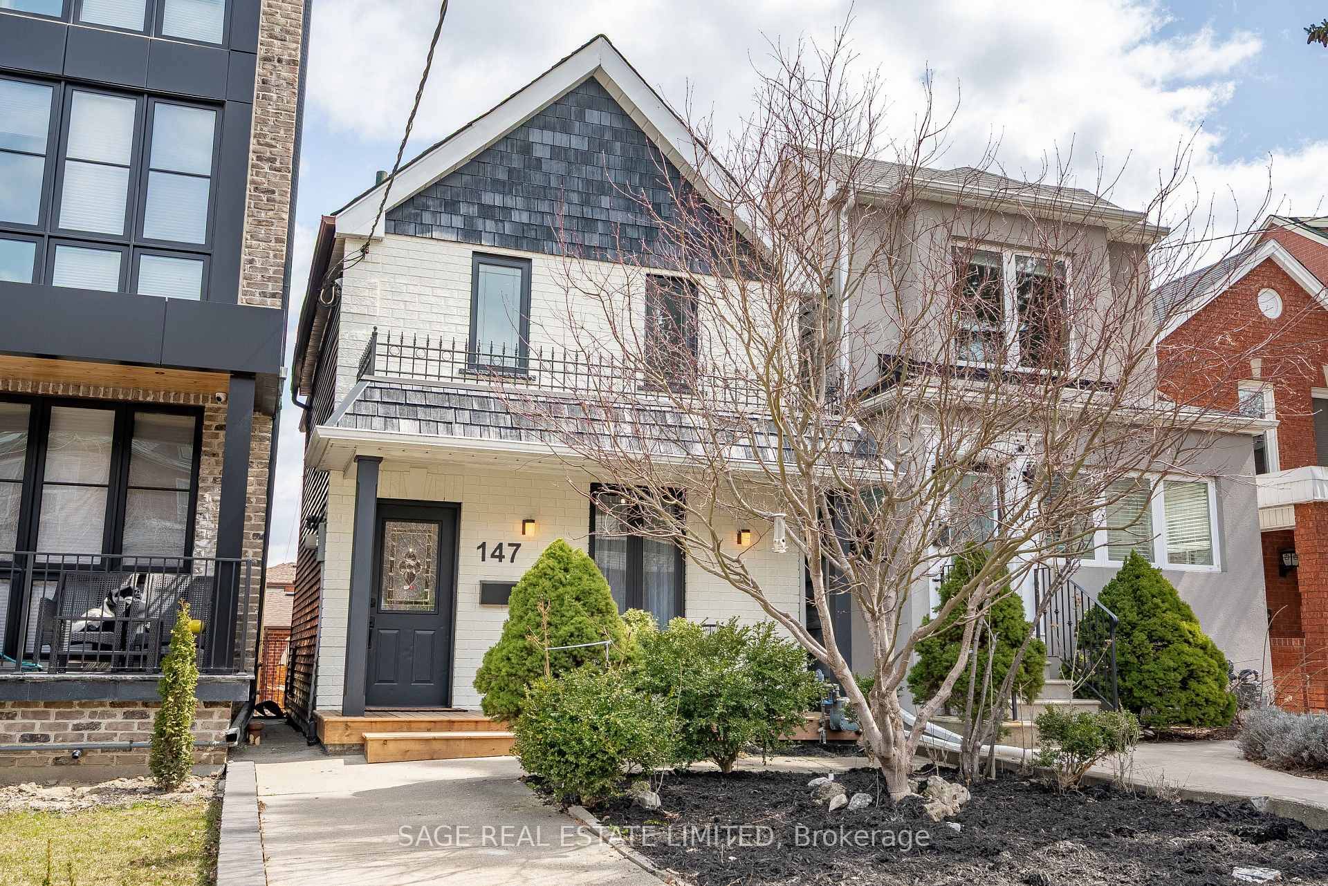 Looking to break into one of Torontos most vibrant west end neighbourhoods without compromising on space, updates, or location ?