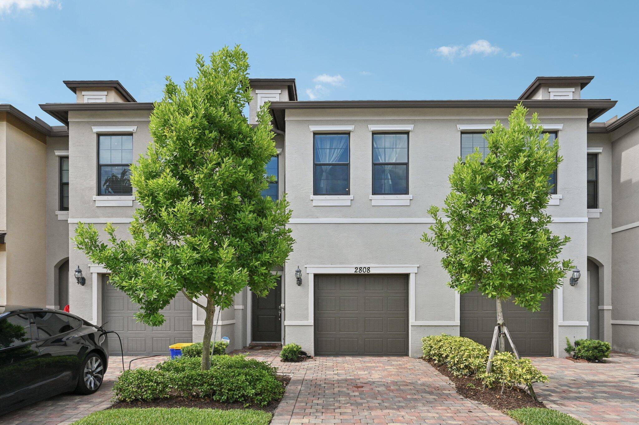 Gated Secure Townhome in Preston Square Community !