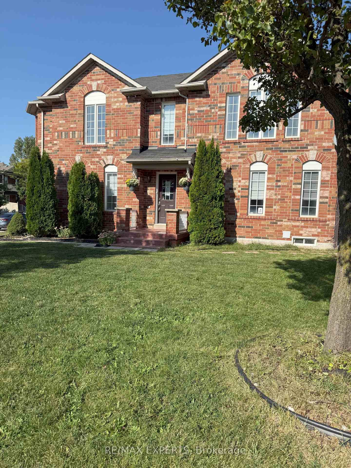 Location ! Location ! Welcome to Fletcher's Meadow one of the most sought after neighbourhoods !