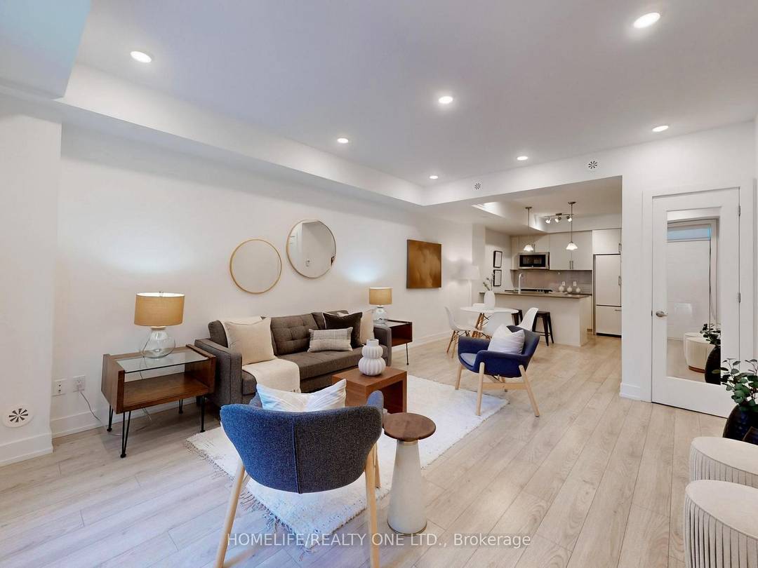 Welcome Home A Hidden Gem Nestled In A Quiet Enclave In The Heart Of Junction This Freehold Townhome Defines Urban Chic Lifestyle With Approximately 1600 Sq.