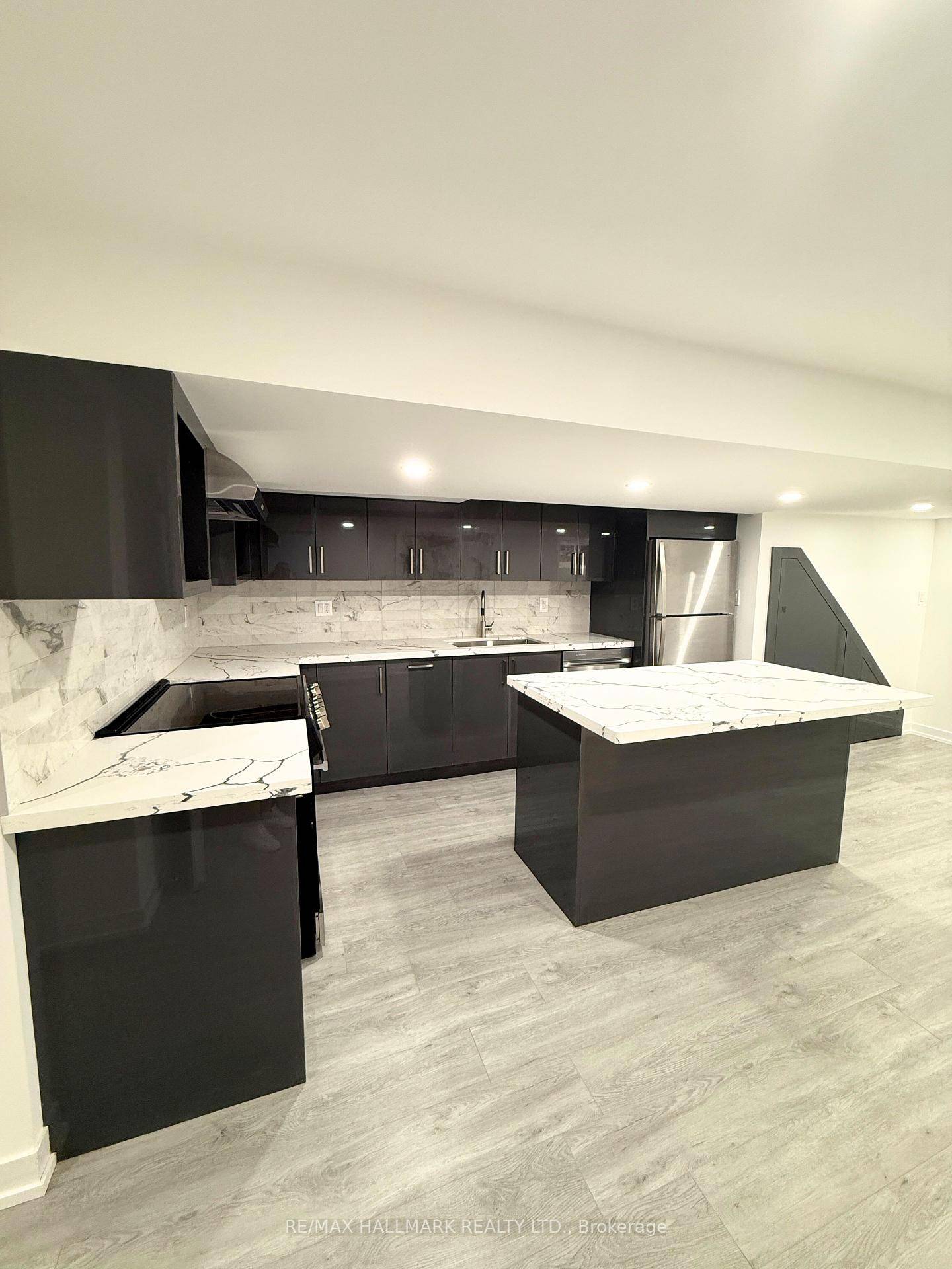 Urban Living Meets Modern Comfort !