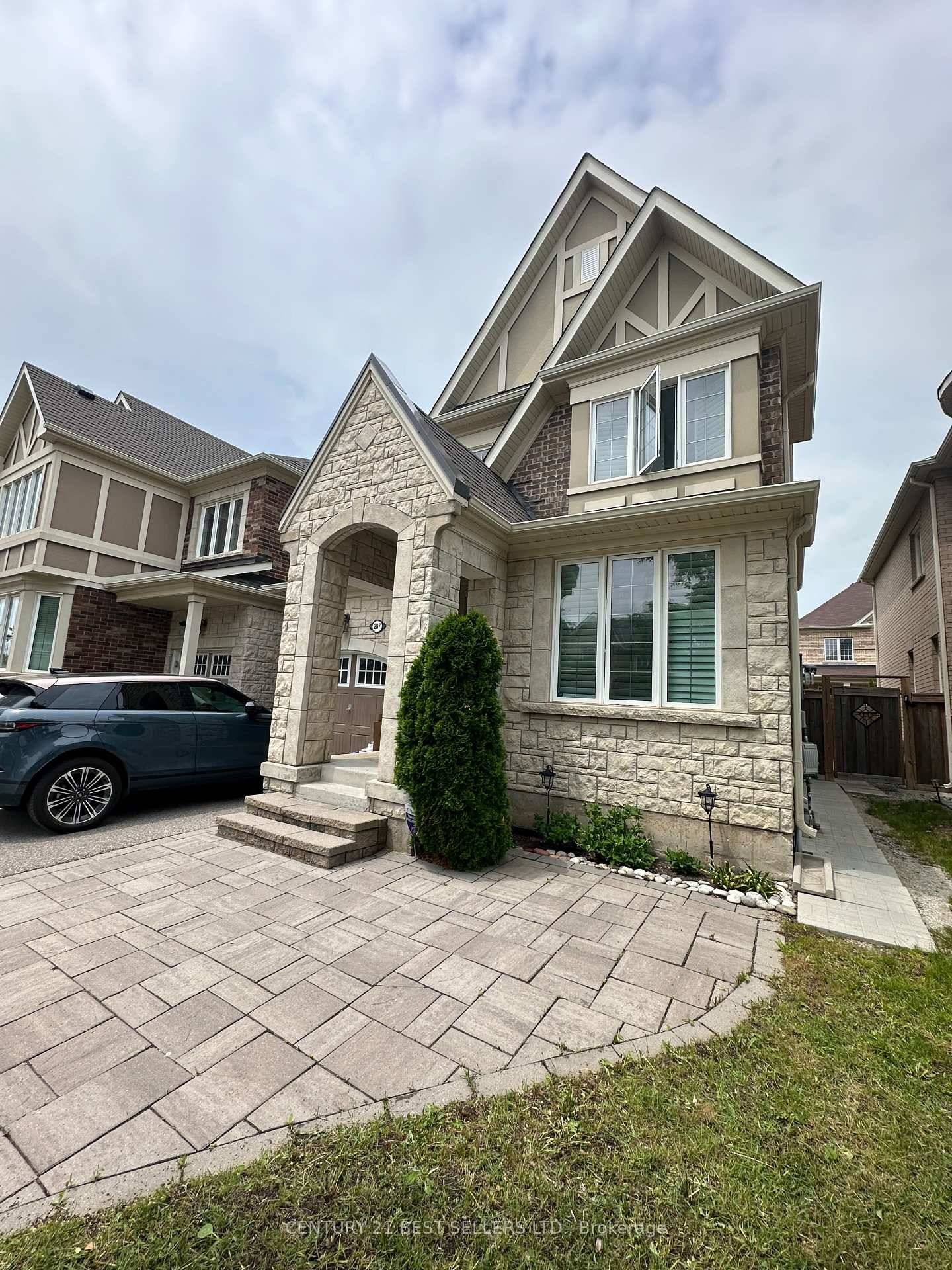 legal basement apartment with separate entrance located in the heart of Oakville.