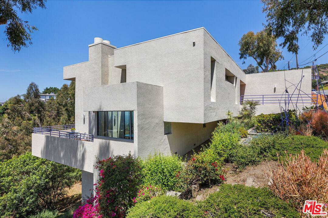 12268   Canna Rd 4BR Brentwood La