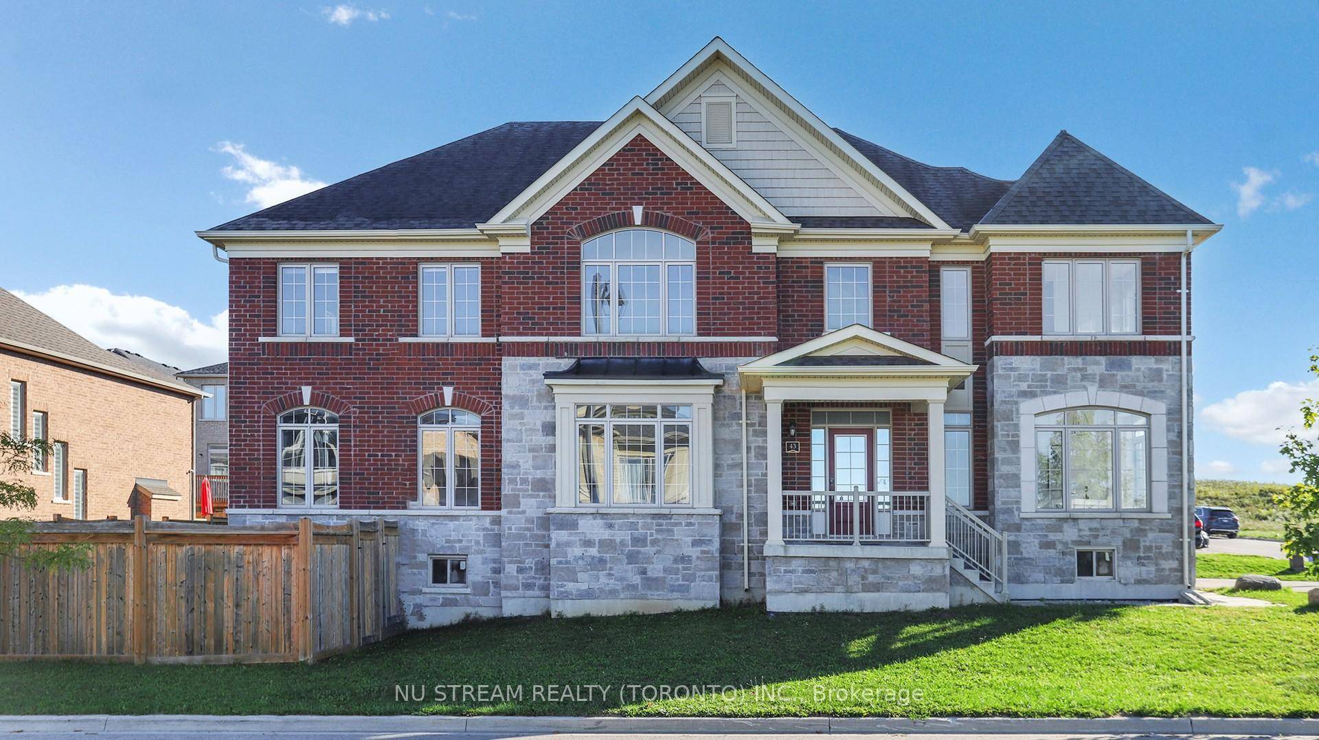 Luxury 2 Car Garage Home Nesting In The High Demand Community Of Sharon Village !