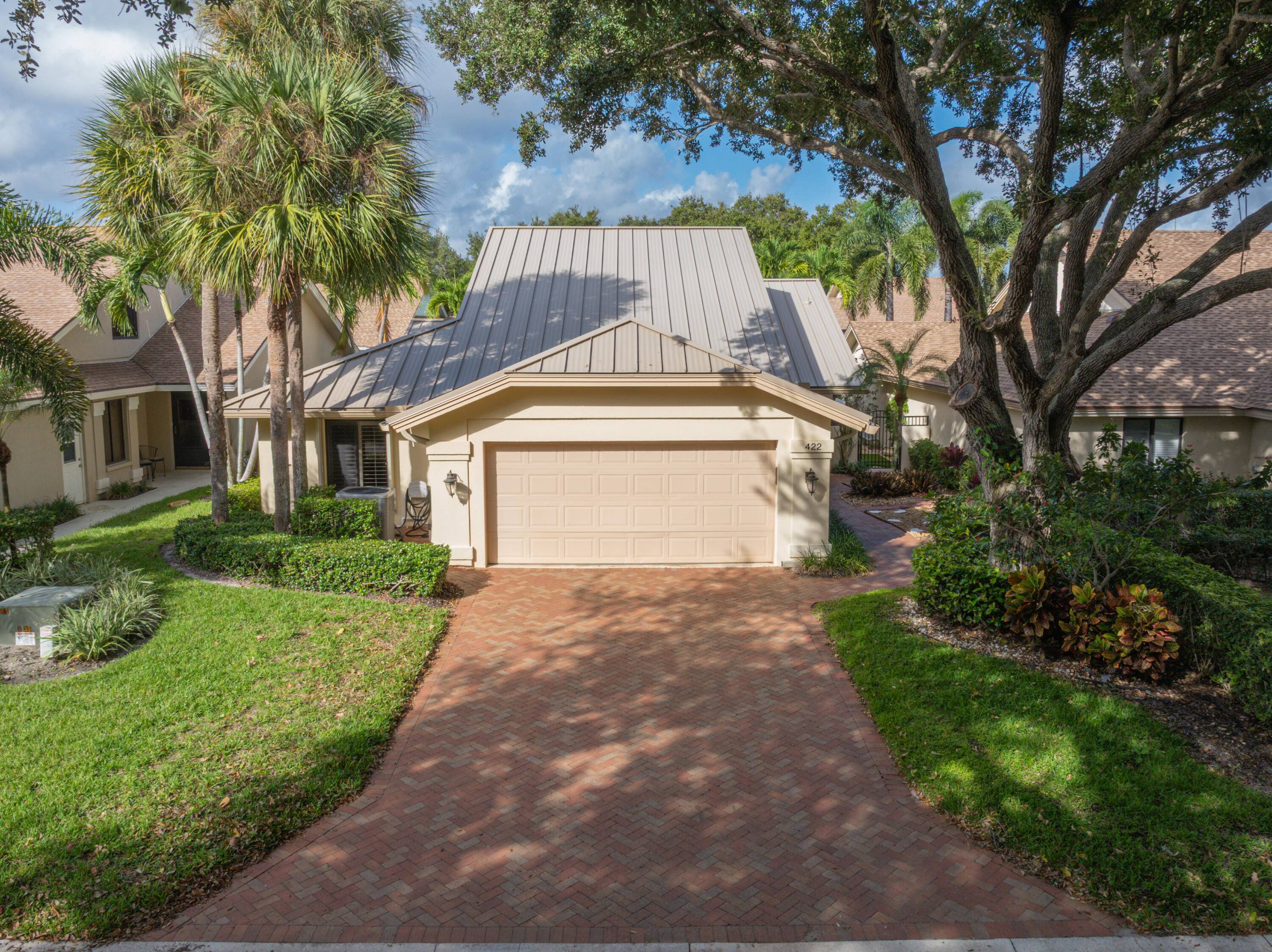 Situated in one of Jupiter's most sought after neighborhoods, this exceptional Divosta built home offers an unparalleled opportunity to experience coastal living at its finest.