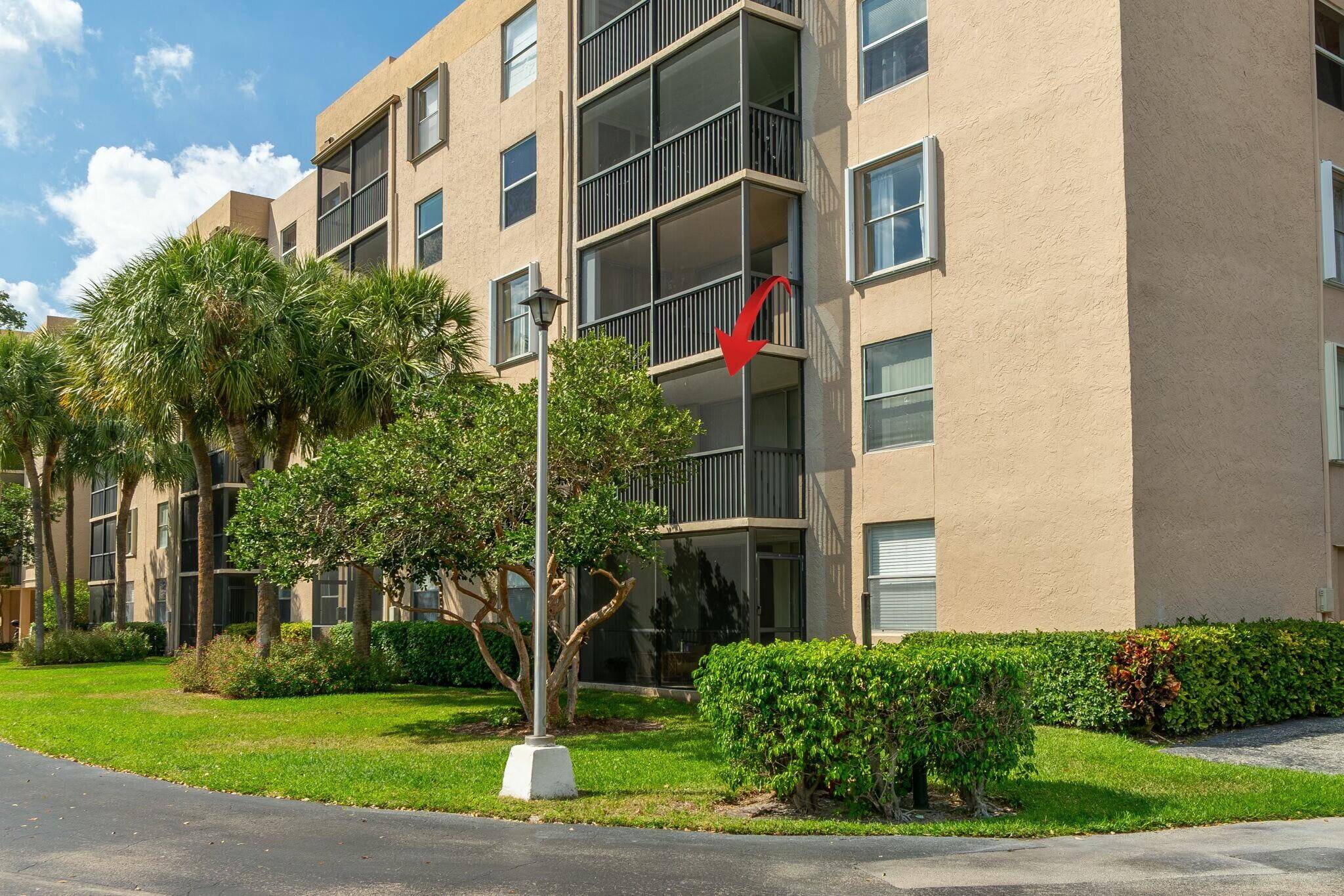 Seller is offering a 5, 000 incentive for rate buydown or buyer's closing costs !