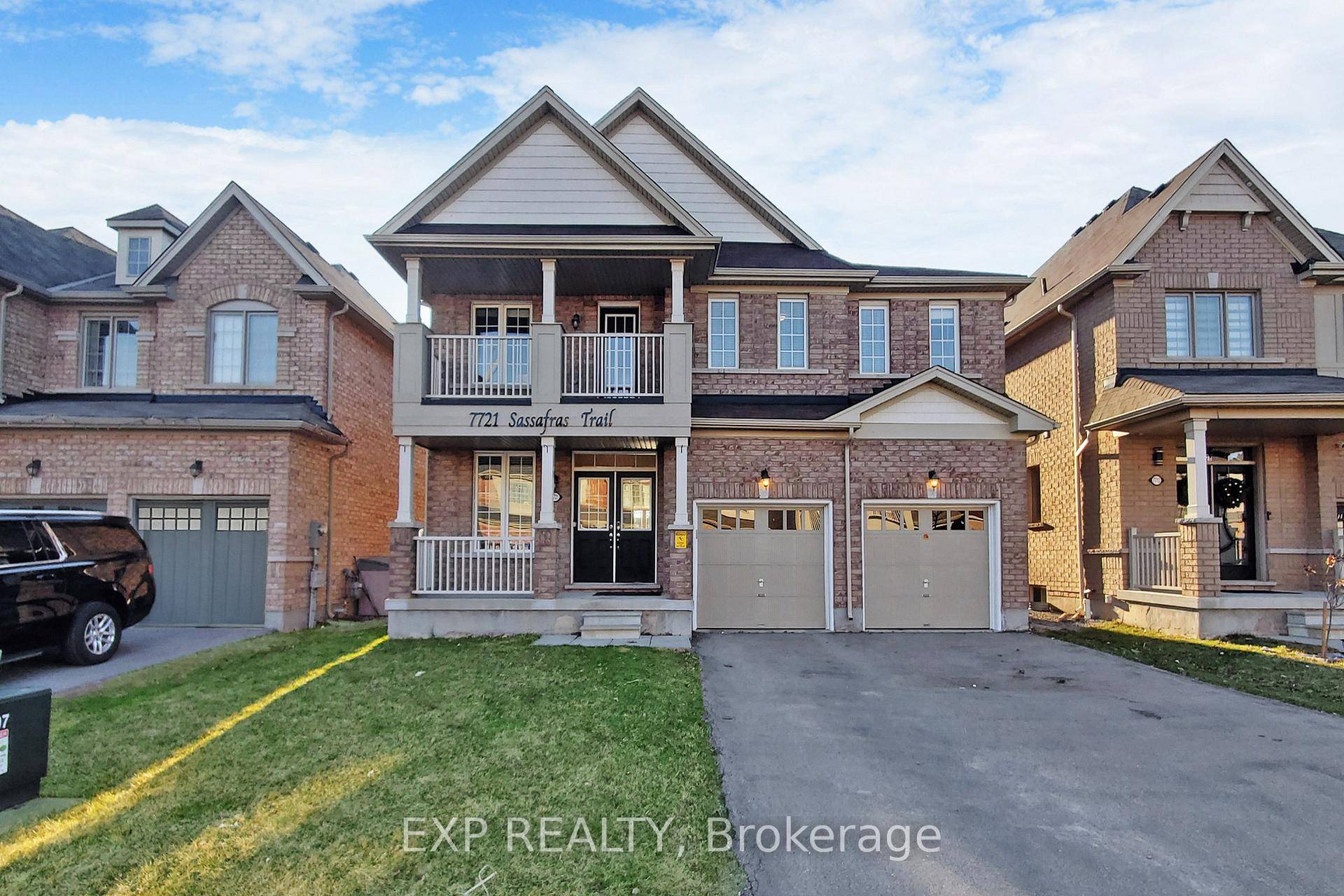 OFFER WELCOME ANYTIME ! Priced To Sell !