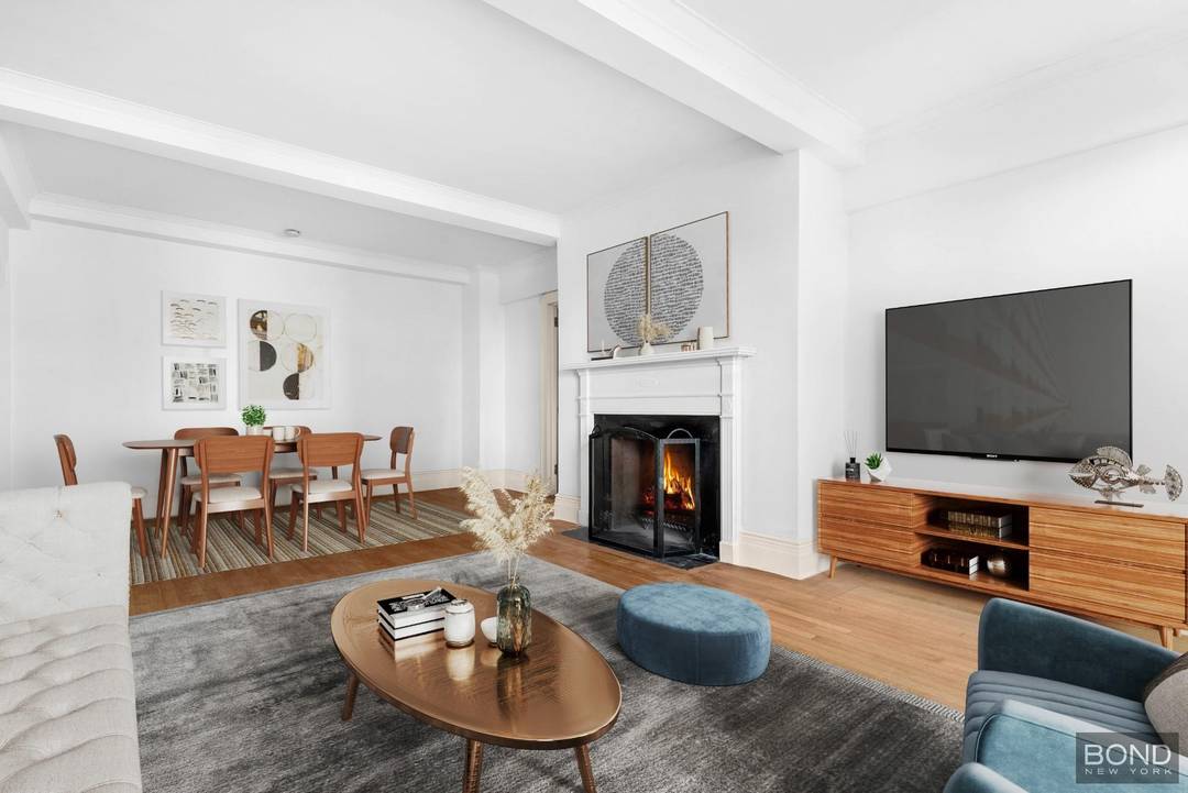 Presenting an exceptional 1 bedroom, 1 bathroom condominium at 865 UN Plaza.