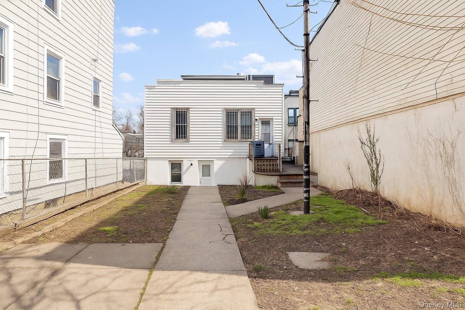 Welcome to this rare single family opportunity in the heart of Long Island City.