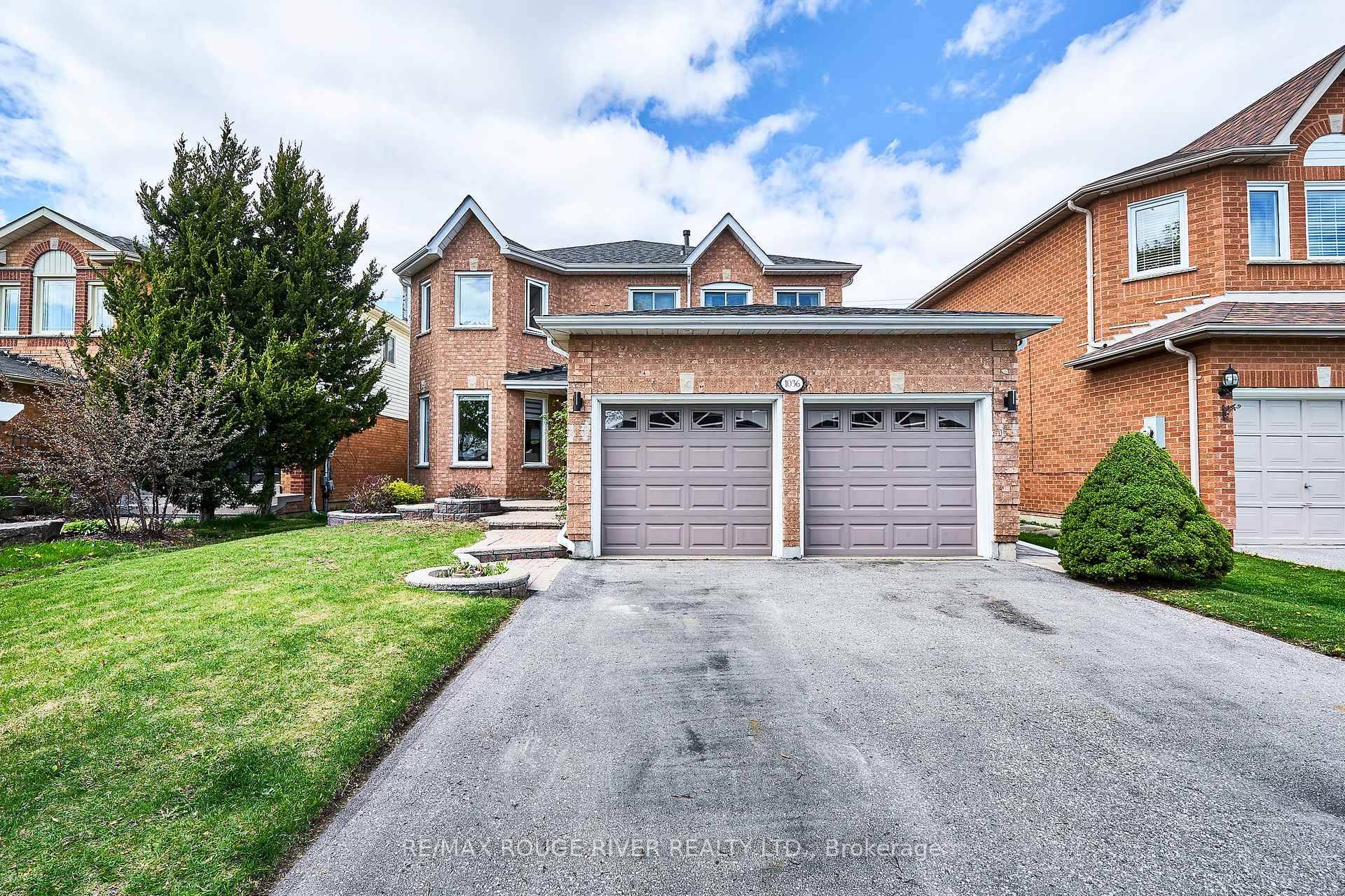 Spacious Executive 4Bed 4Bath, 2 Storey Home w Double Car Garage Backing Onto Corridor With No Neighbours Behind in Sought After Mature North Oshawa Location.