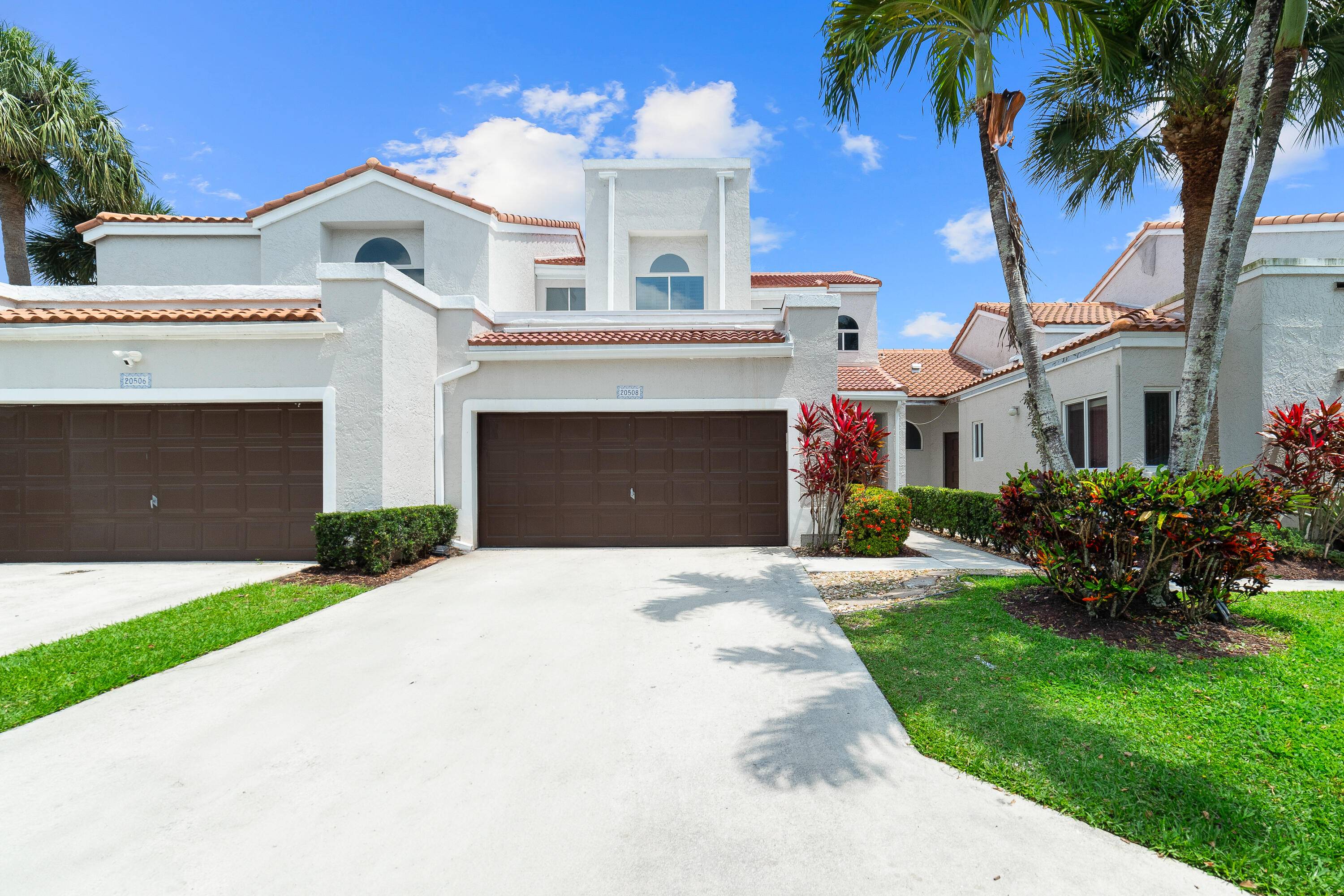 Welcome to this beautifully updated 2 bed, 2.