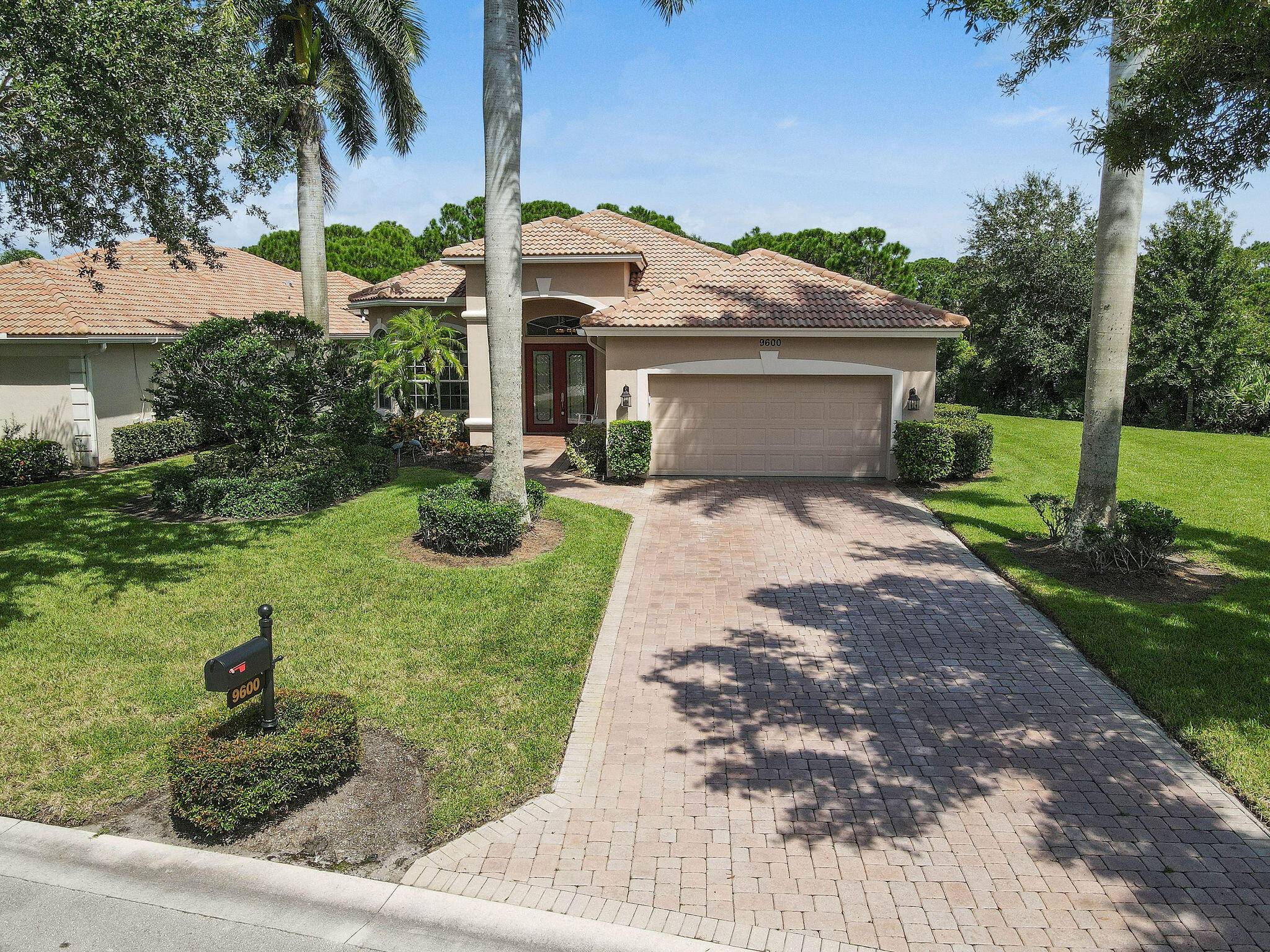 CLUBSIDE AT PGA VILLAGE 2BR w Study 2.