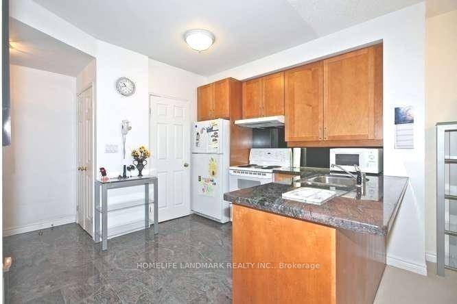 Unique Condo, Ideal For Rental Investement in Fast Leased Condition with Rare Utility All Inclusive Unit.
