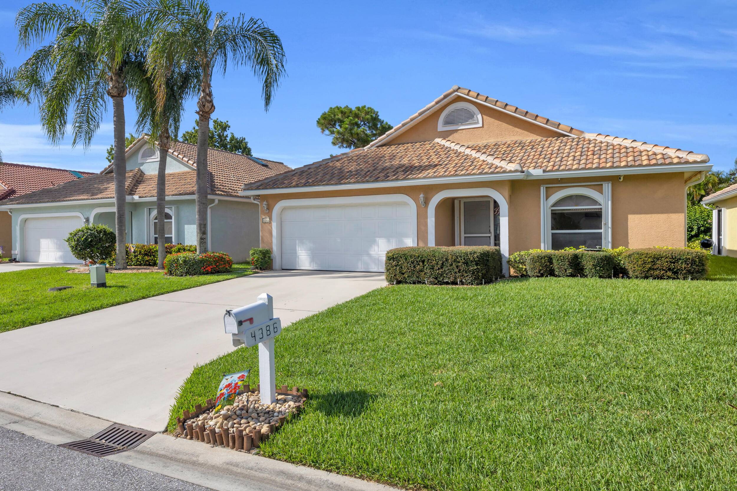 RECENTLY REDUCED AND SELLER IS OFFERING A 2 1 BUYDOWN MORTGAGE RATES WITH APPROVED LENDING.