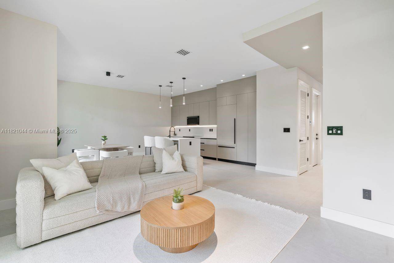 Welcome to the most stunning modern 3bed 2.