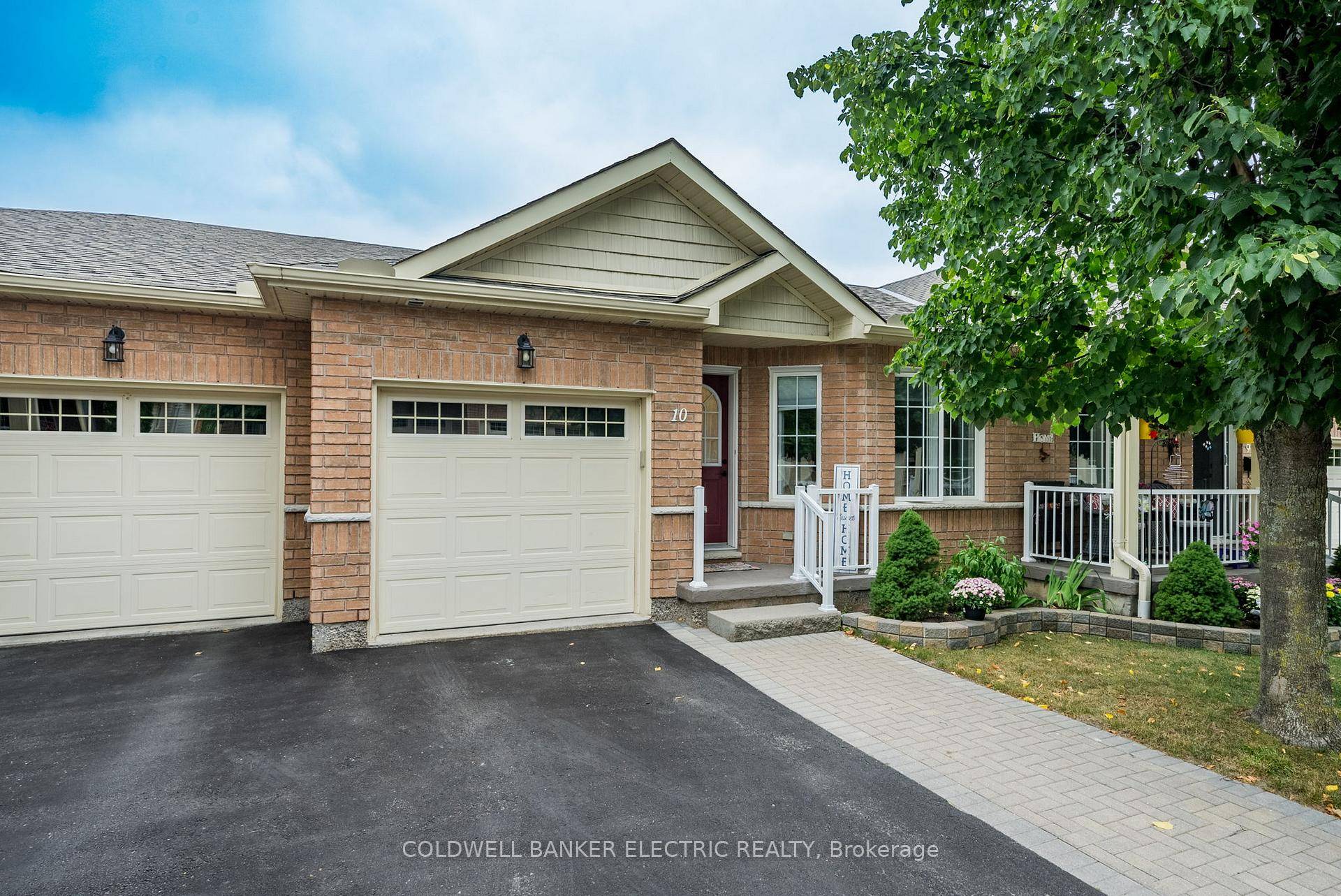Welcome to this bright and spacious 2 bedroom, 2 bathroom condo townhouse nestled in a peaceful, well maintained adult community.