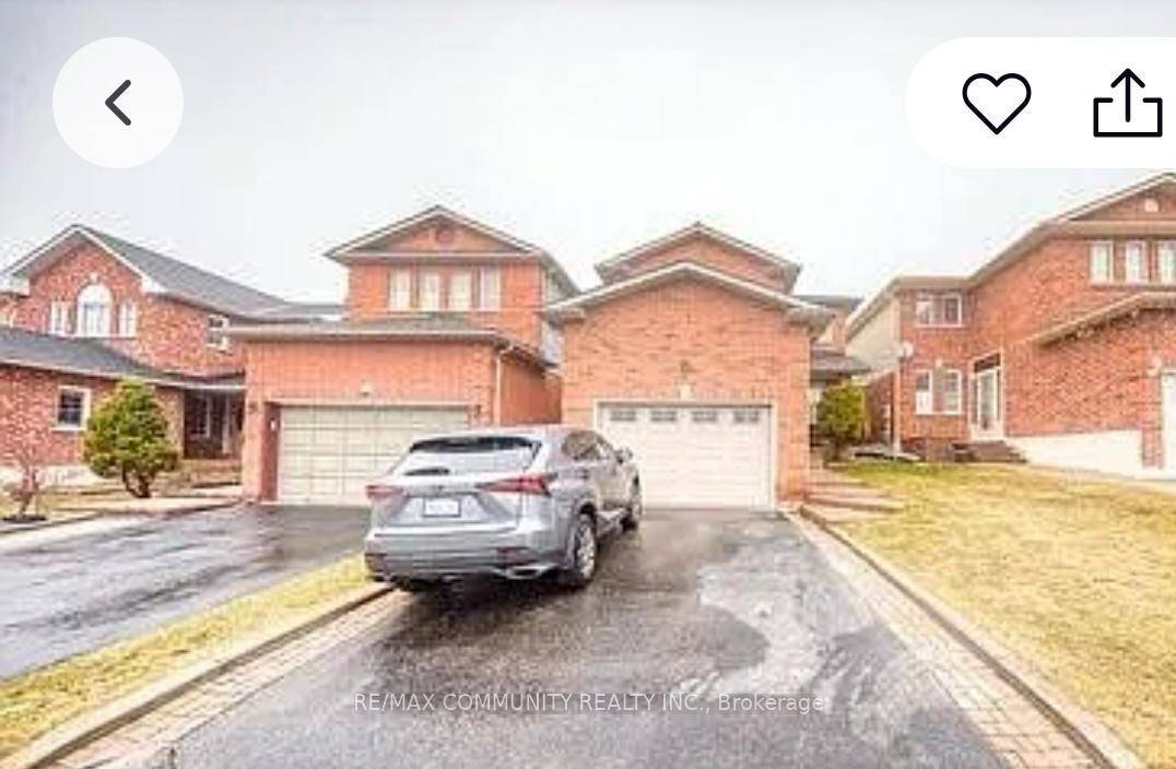 Located in the prestigious Port Union community, this bright and spacious 2 bedroom basement apartment features a private side entrance and an unbeatable location.