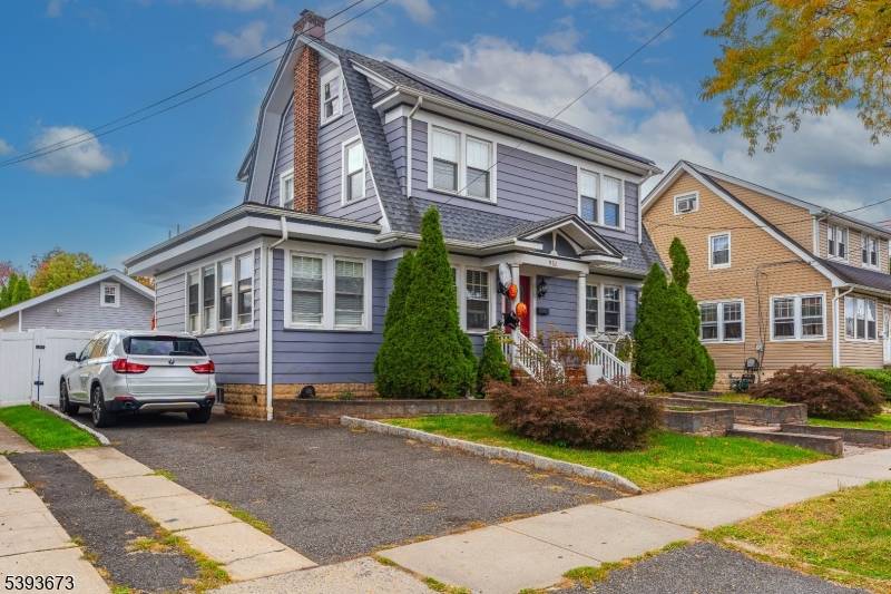 Step into this beautifully updated Colonial in the heart of Roselle, NJ !