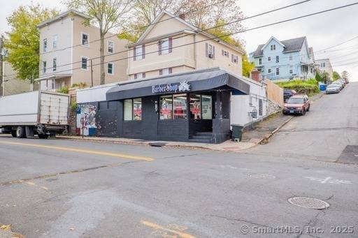 Prime Investment Opportunity in Waterbury !