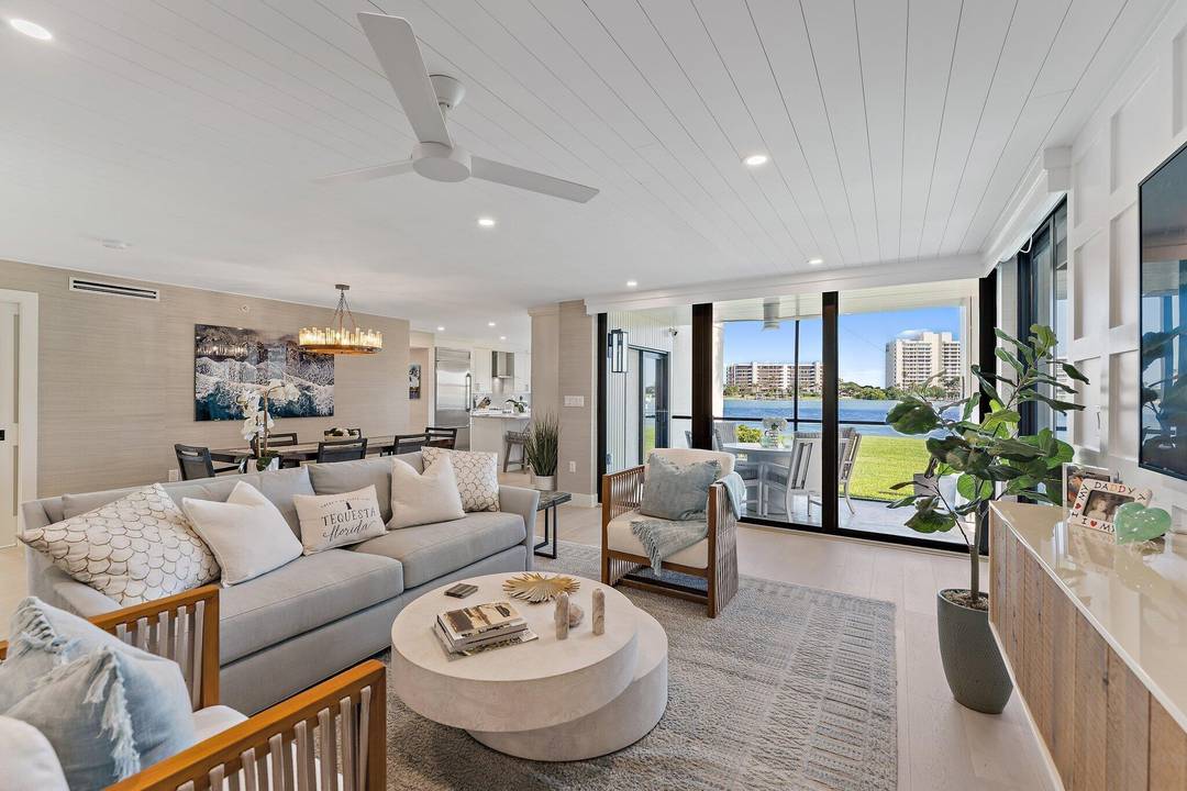 This uniquely designed, professionally renovated home is situated just steps from the Caribbean clear Intracoastal Waterway, offering unobstructed views from all main rooms !