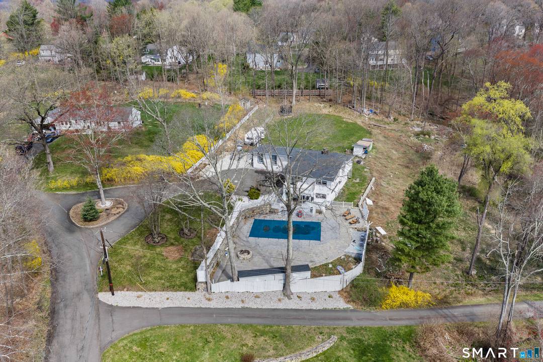 HUGE PRICE DROP ! ! NOW Priced to Sell !