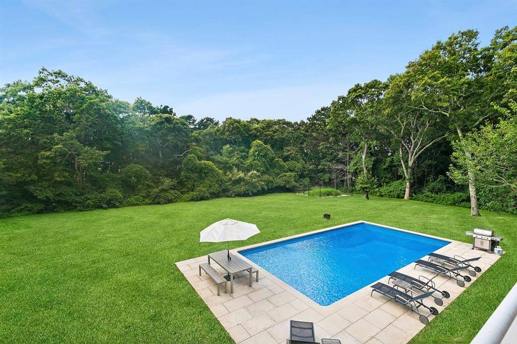 Summer Holiday in the Hamptons!