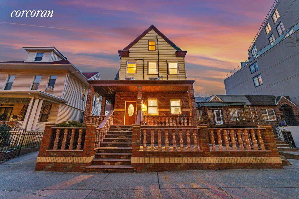 Lot size 40x100. Introducing 280 Webster Avenue, an opportunity to create your own outdoor oasis, an abundance of space to suit your needs, and your own driveway.