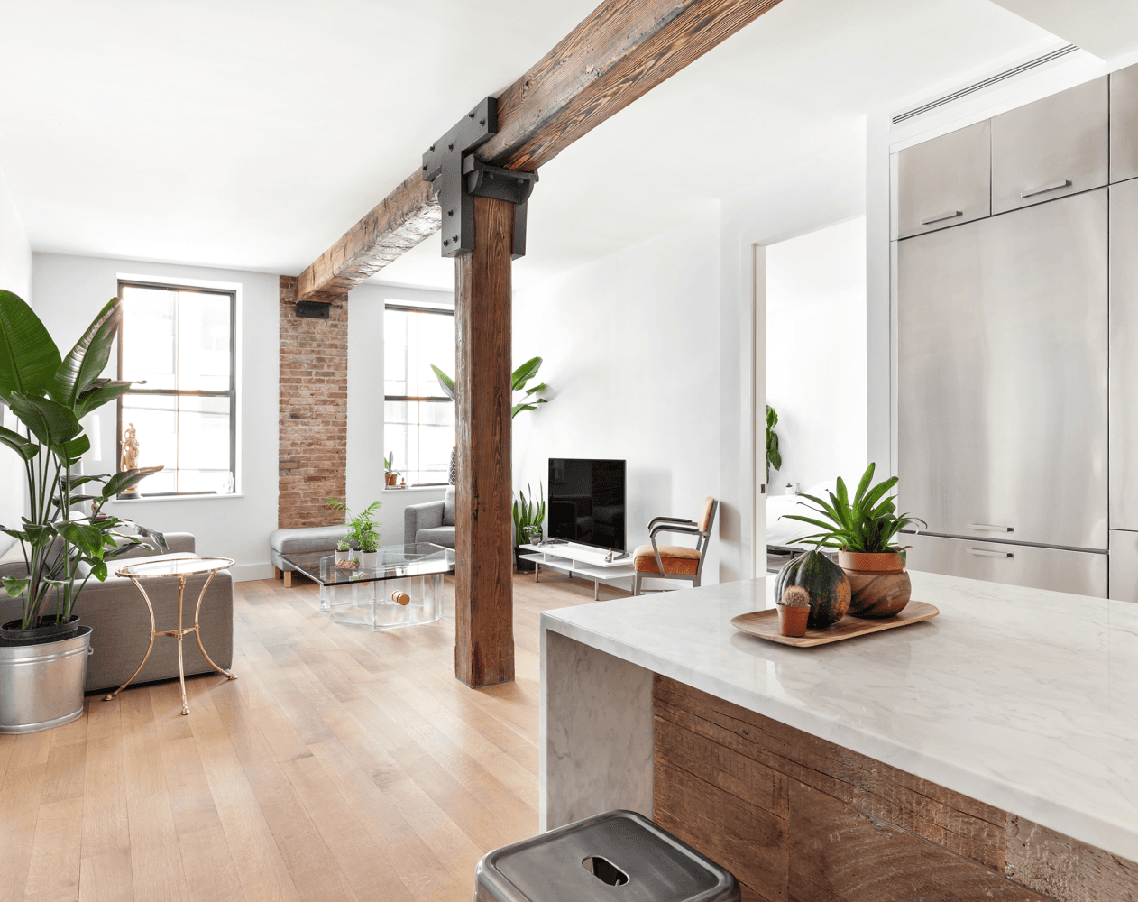 172 NORTH 10TH STREET APARTMENT 2D PRIME WILLIAMSBURG LUXURY LOFT CARRARA CENTRAL A C W D EXPOSED BEAMS This is the perfect opportunity to own a stunning LOFT, perfectly situated ...