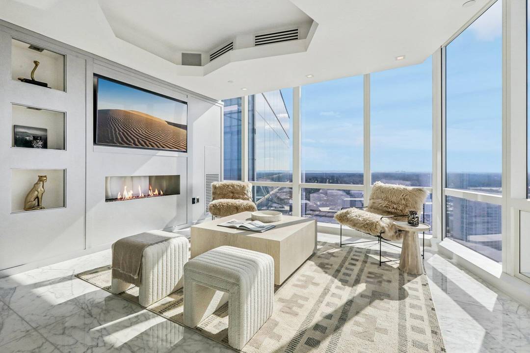Welcome to the epitome of penthouses !
