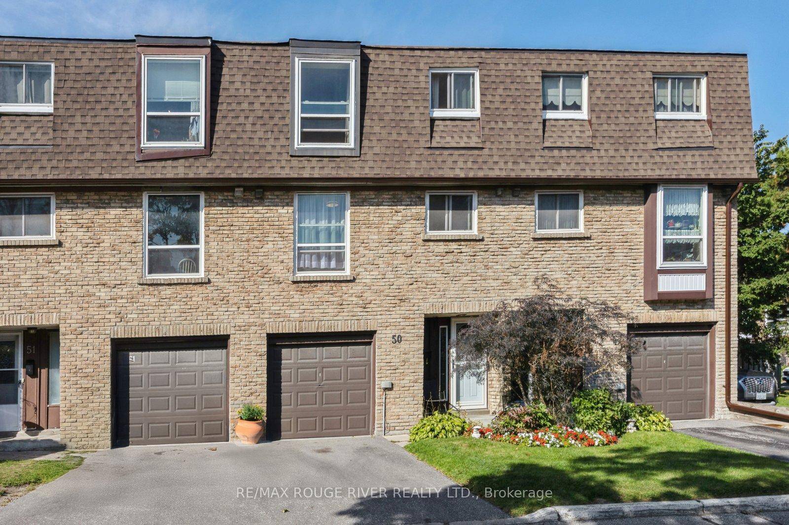 Spacious 4 Bedroom Townhome in Prime Location !