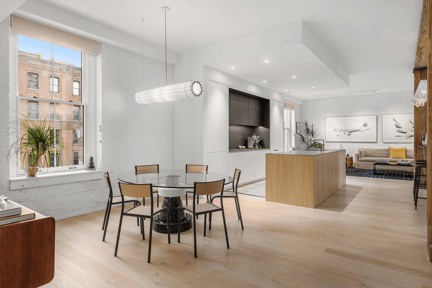 168 Plymouth Street, 5FExperience quintessential loft living in prime DUMBO in this sun drenched 1 bedroom, 2 bathroom condo suffused with charming industrial details and modern finishes throughout.