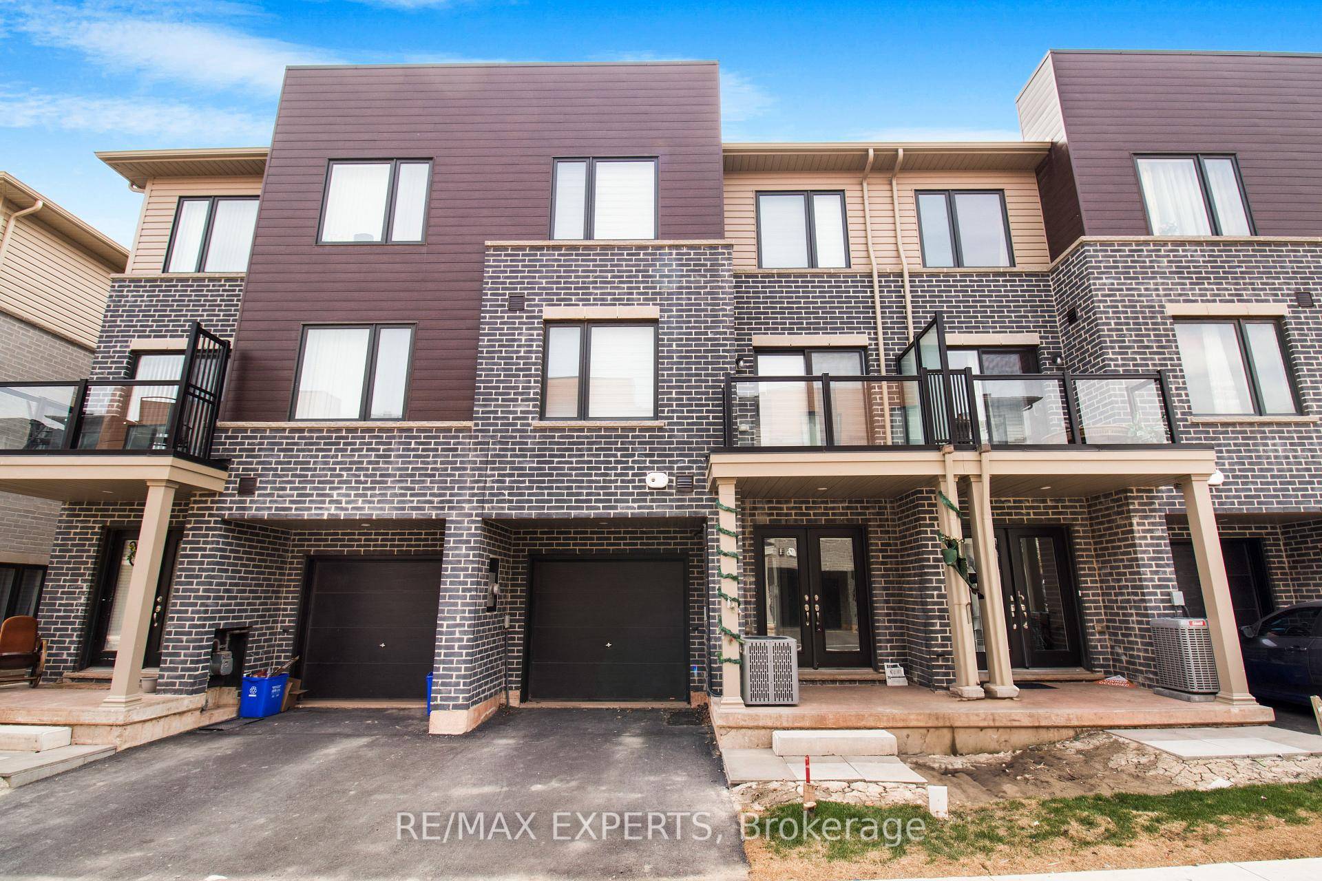 Discover Refined Living in This Spectacular Newly Built Townhome by the Award winning Carriage Gate Homes, Ideally Located in the Vibrant and Fast growing Mcquesten Neighborhood.