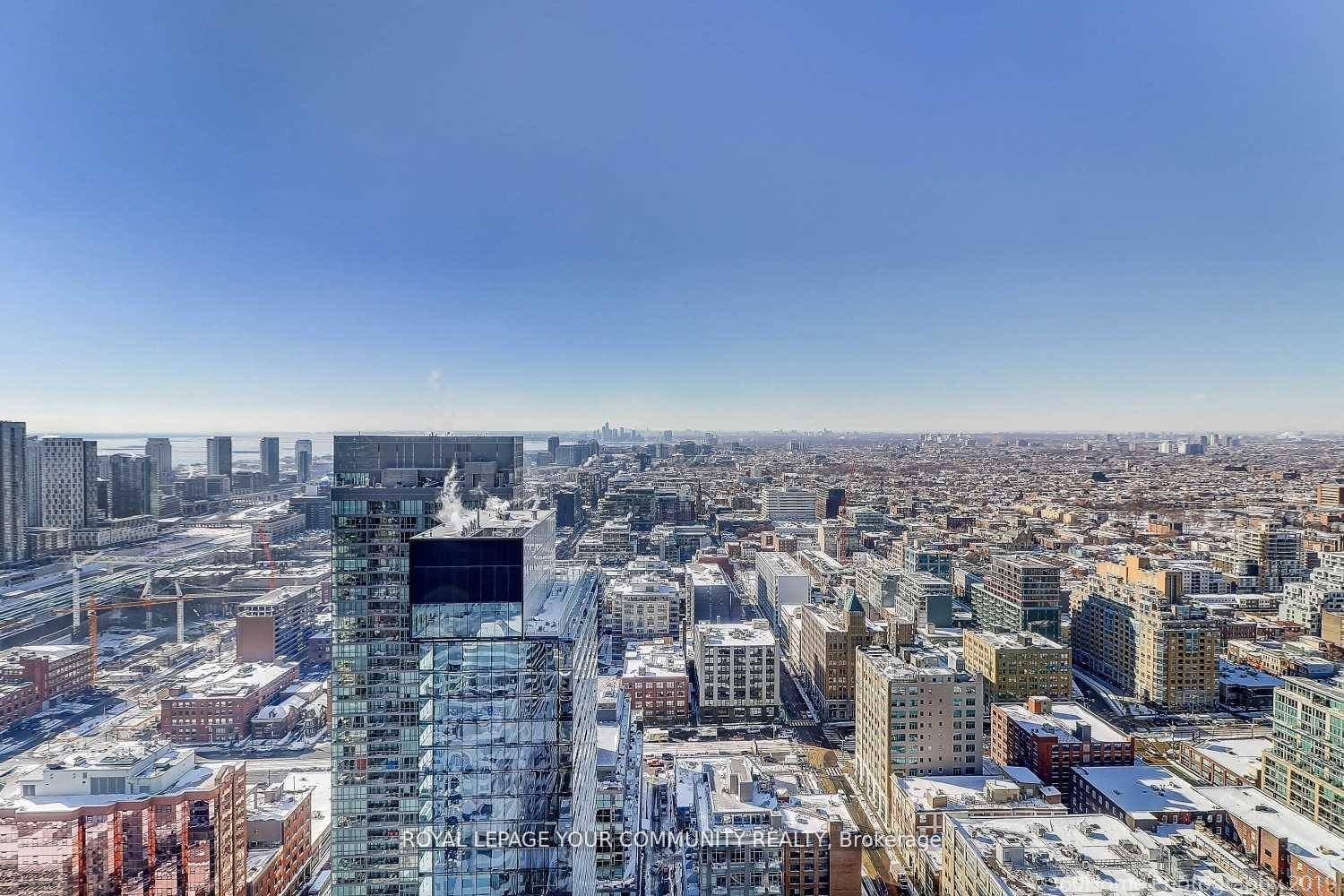 Stunning 2 Bdrm 2Full Bath Suite In Toronto's Entertainment District, 87 Peter Condos Boats One Of The Best Locations In Downtown Toronto,.