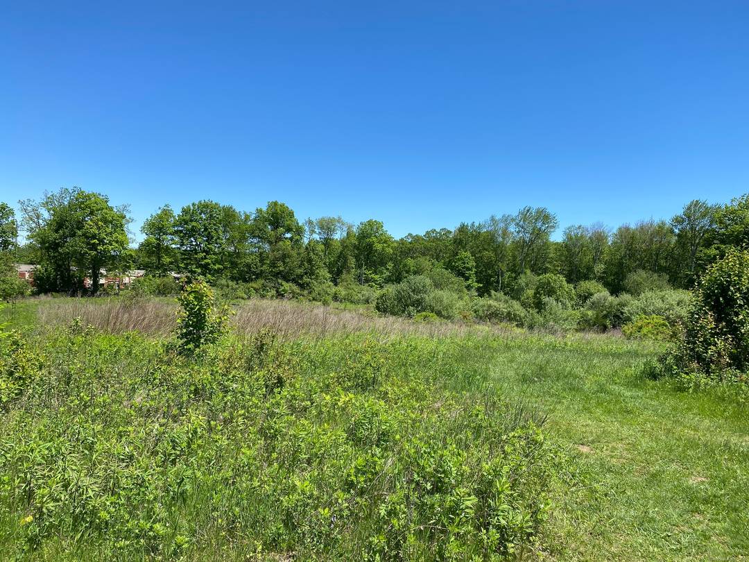 Glendale at Oxford Canterbury Estates offers options for the next builder.