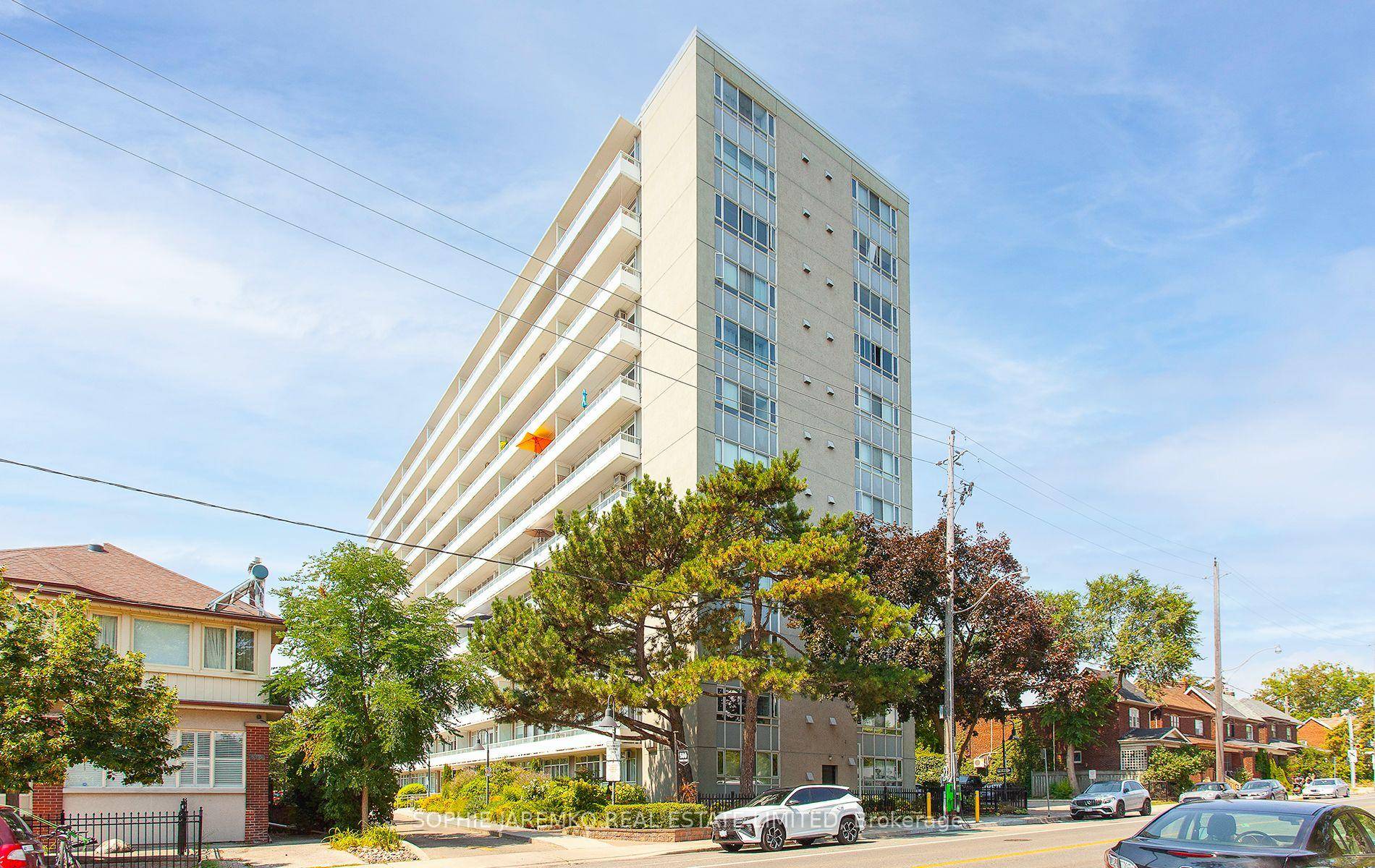 Rare Penthouse Opportunity in a Hidden Toronto Gem !