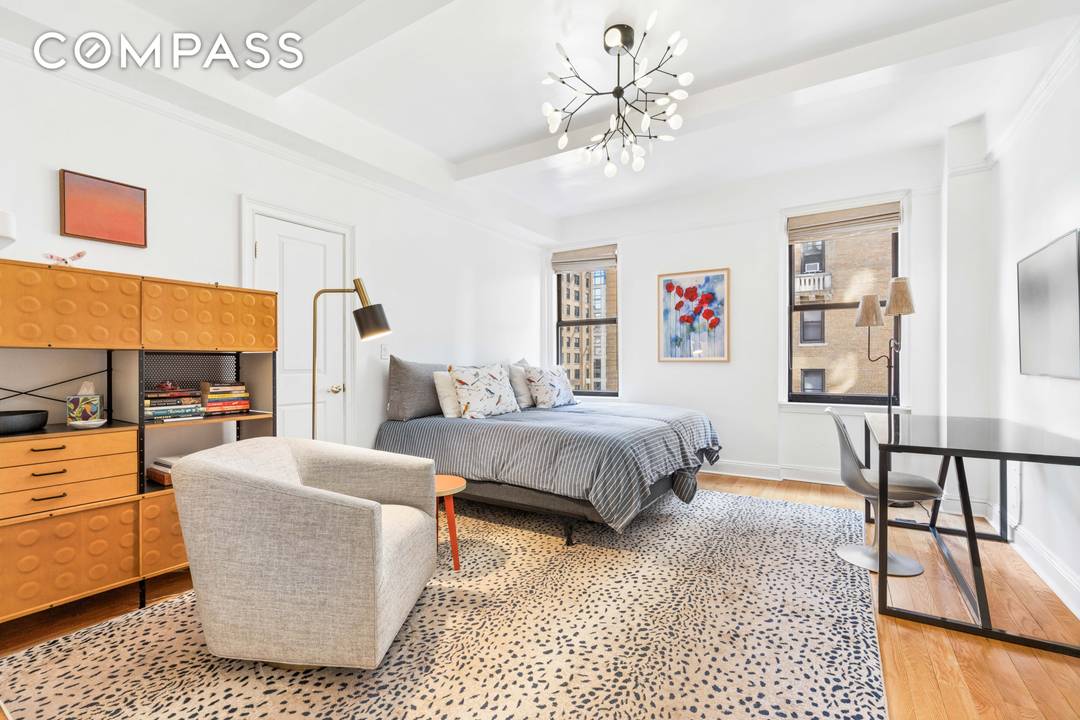 Move right into this beautifully renovated, sunny prewar home at the highly coveted Coliseum Plaza, 243 West End Avenue.