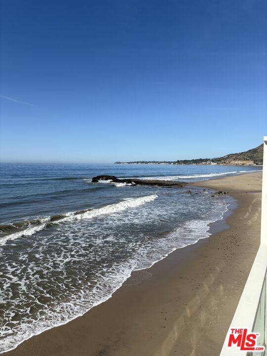 25216 1/2 Malibu Rd 2BR Malibu La