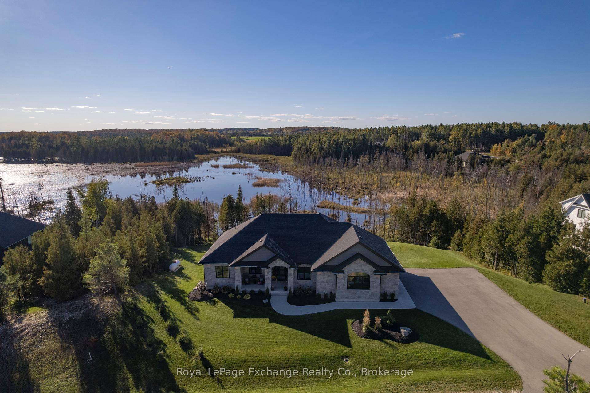 You've just found Grey County's best kept secret welcome to 150 Louise Creek Crescent, an exceptional executive bungalow in Forest Creek Estates.