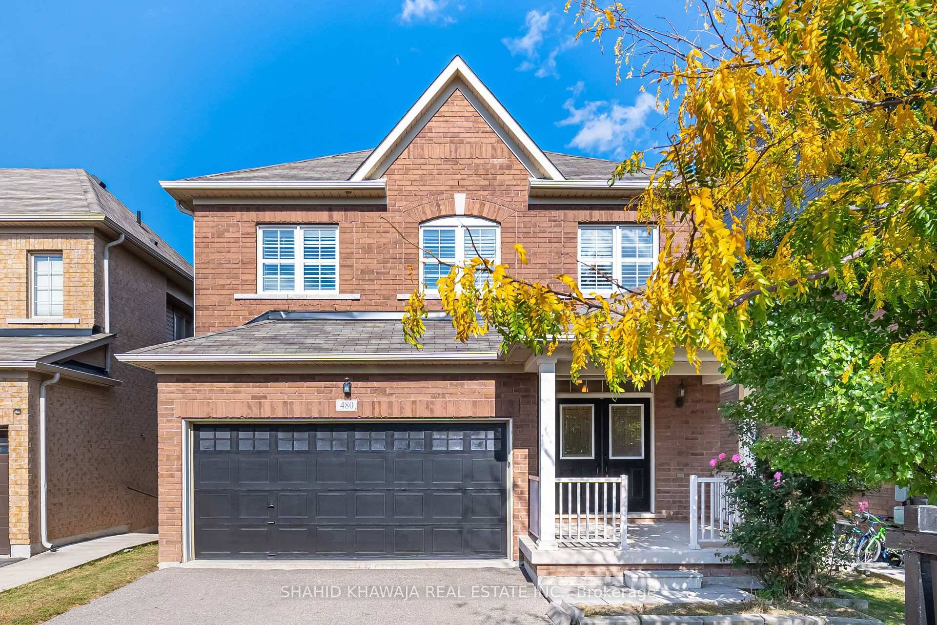 View Tour Premium Lot Backing onto Ravine W No Rear Neighbors amp ; Has A Finished W O Basement Apartment Immerse yourself in the sought after Scott community w this ...