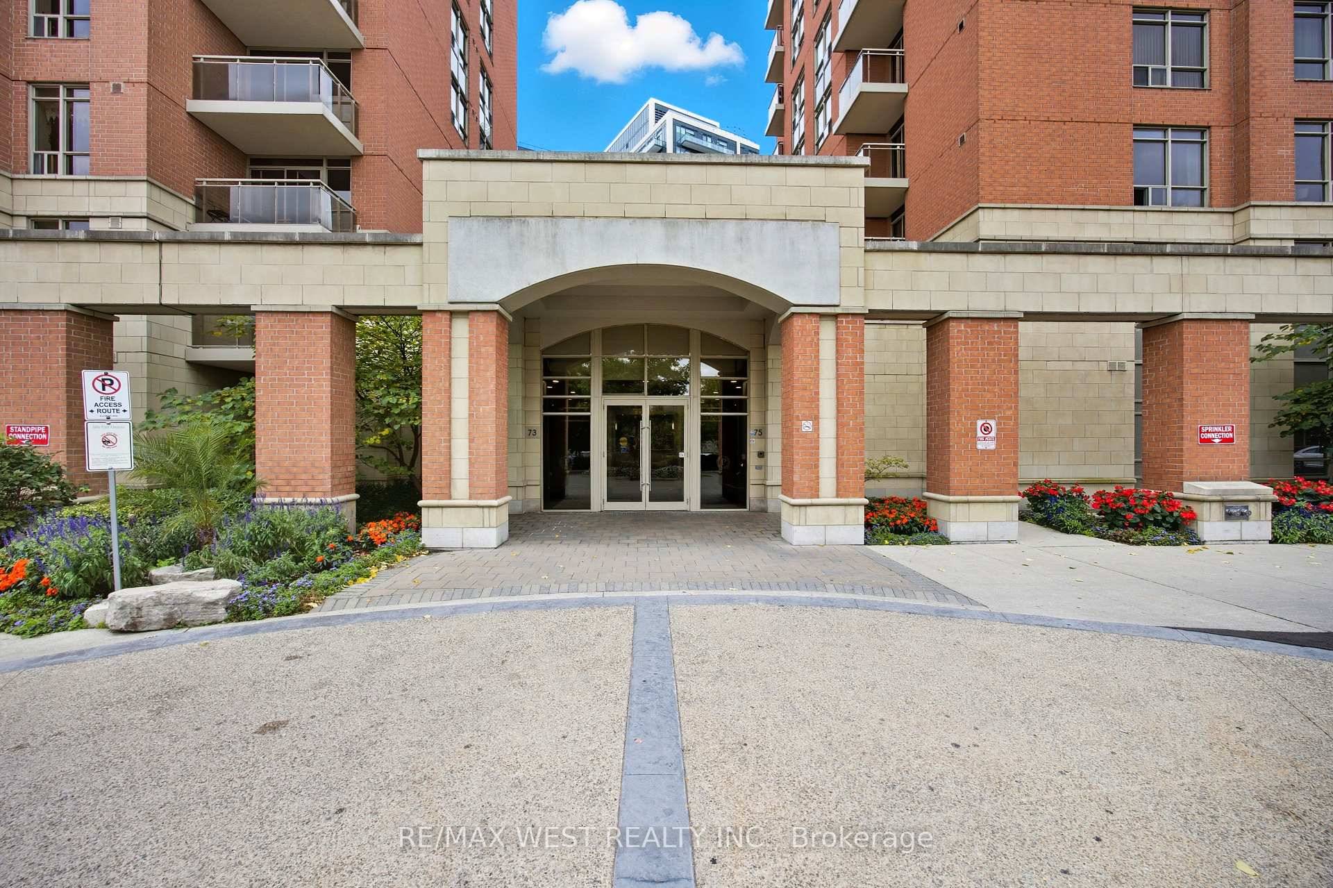 LARGEST 1 BDRM IN THE BLDG !