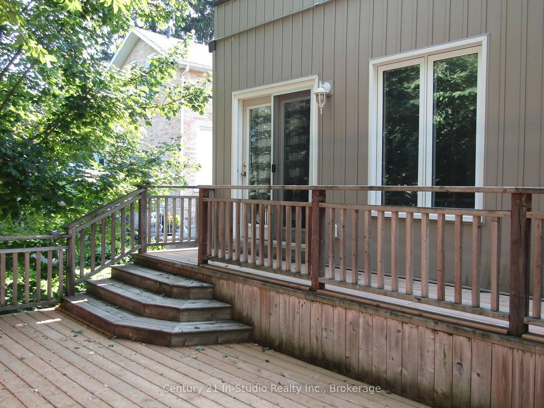 2 Bedroom Apartment available immediately at 316 Centre Street, Wingham, ON.