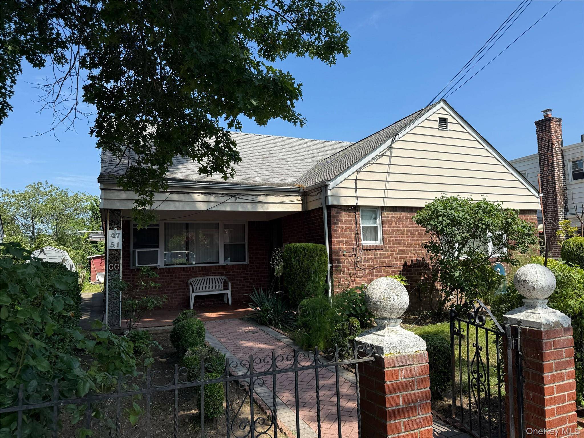 Detached 2 Family on 50 100 Lot in Prime Fresh Meadows !