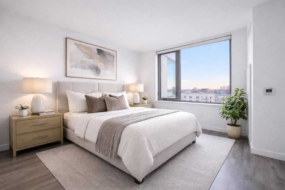 Experience the ultimate in waterfront living with this spacious 3 bedroom, 3 bath residence at The Aqualina.