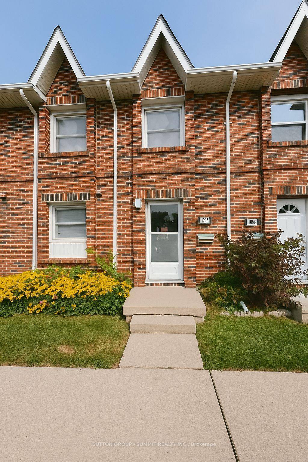 Welcome to 1060 Southdale Road East, London !