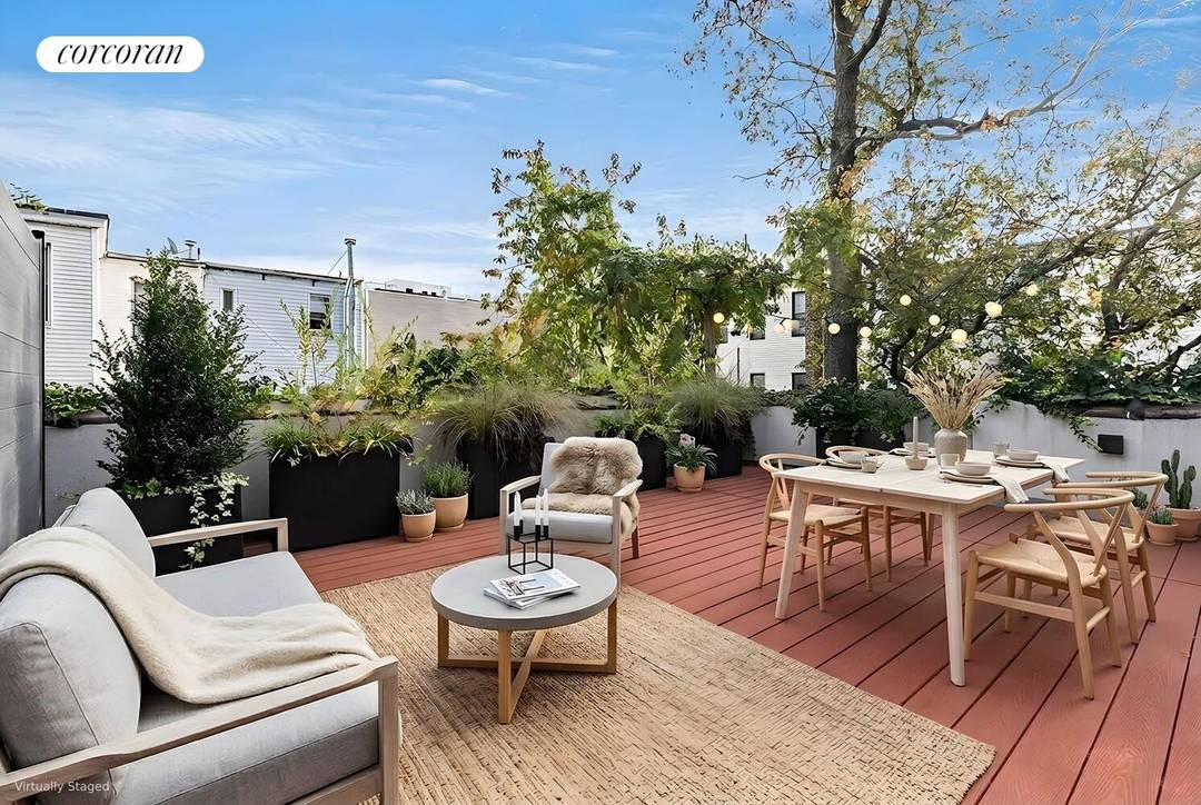 IMMEDIATE CLOSE ! Unit 3B at 68 Eldert is a beautifully appointed two bedroom, two bathroom residence offering 930 square feet of thoughtfully designed living space and three private outdoor ...