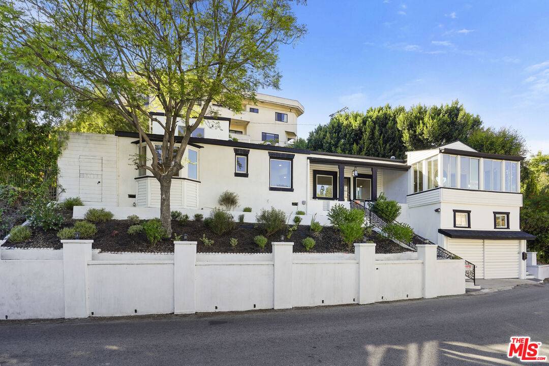 3319   Floyd Ter 5BR Hollywood Hills East La