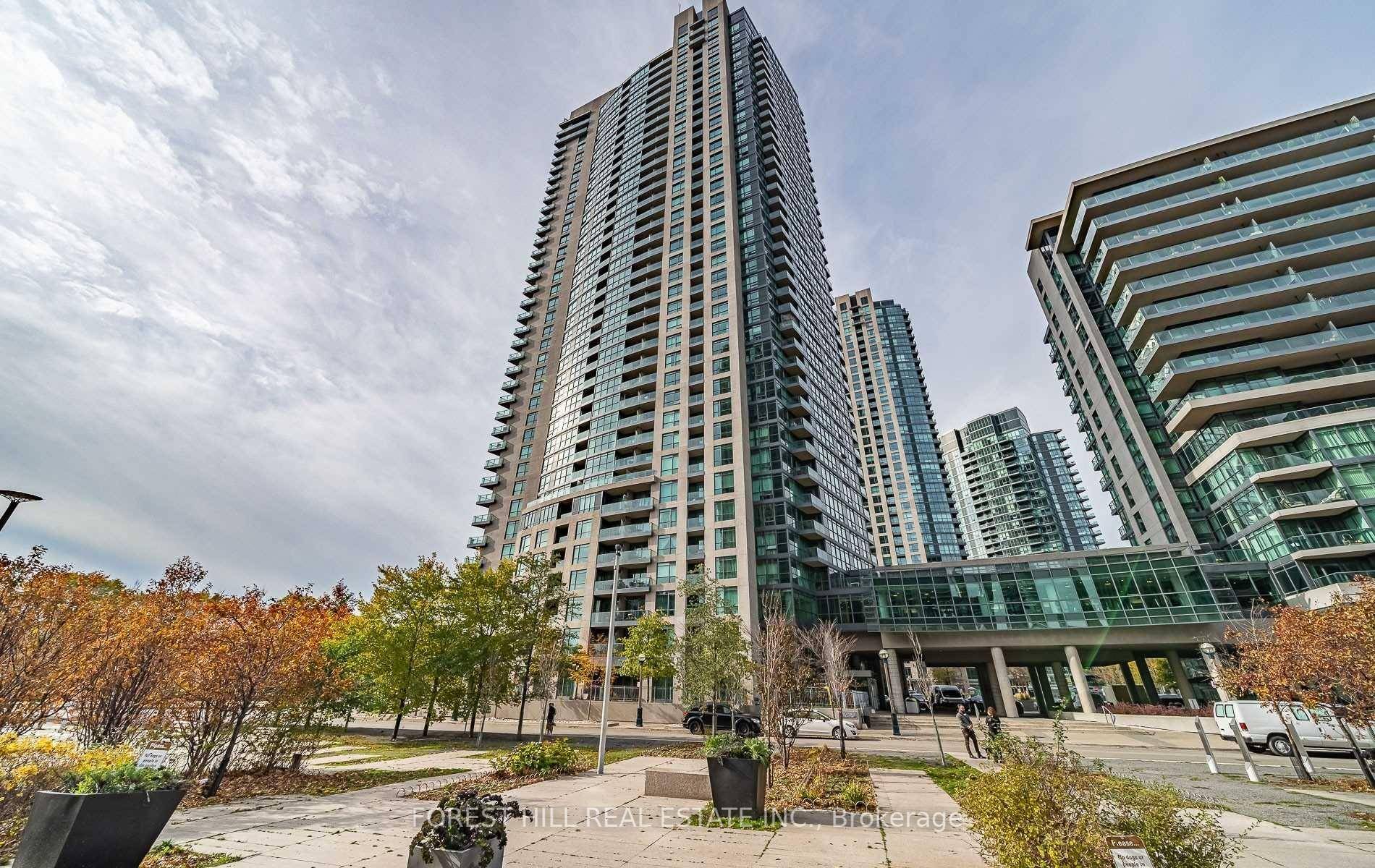 This exceptional property offers an ideal environment for both professionals and families, providing a comfortable and convenient work from home setup.